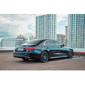 Mercedes-benz W223 S450