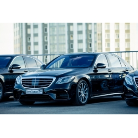 Mercedes-Benz W222 S63 AMG